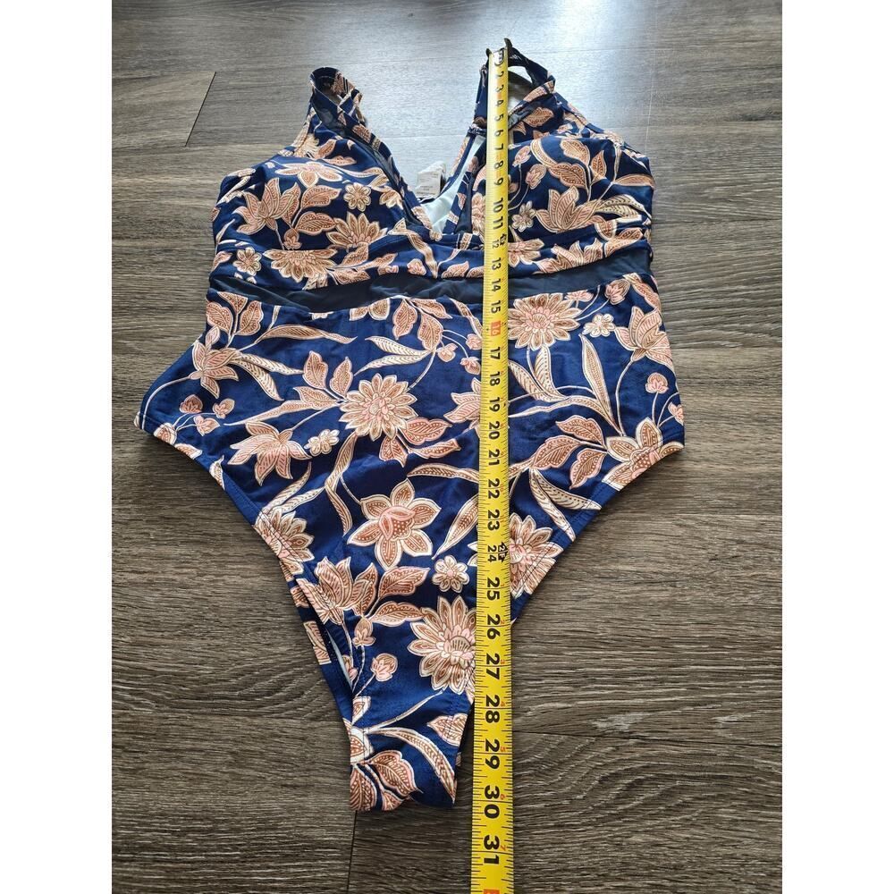 Cupshe Elegant Plus Size 3X Floral One Piece Swimsuit Blue V Neck Tummy Control - Picture 5 of 7
